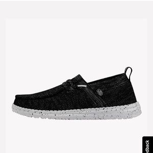 BRAND NEW HEYDUDES WITH TAGS!!